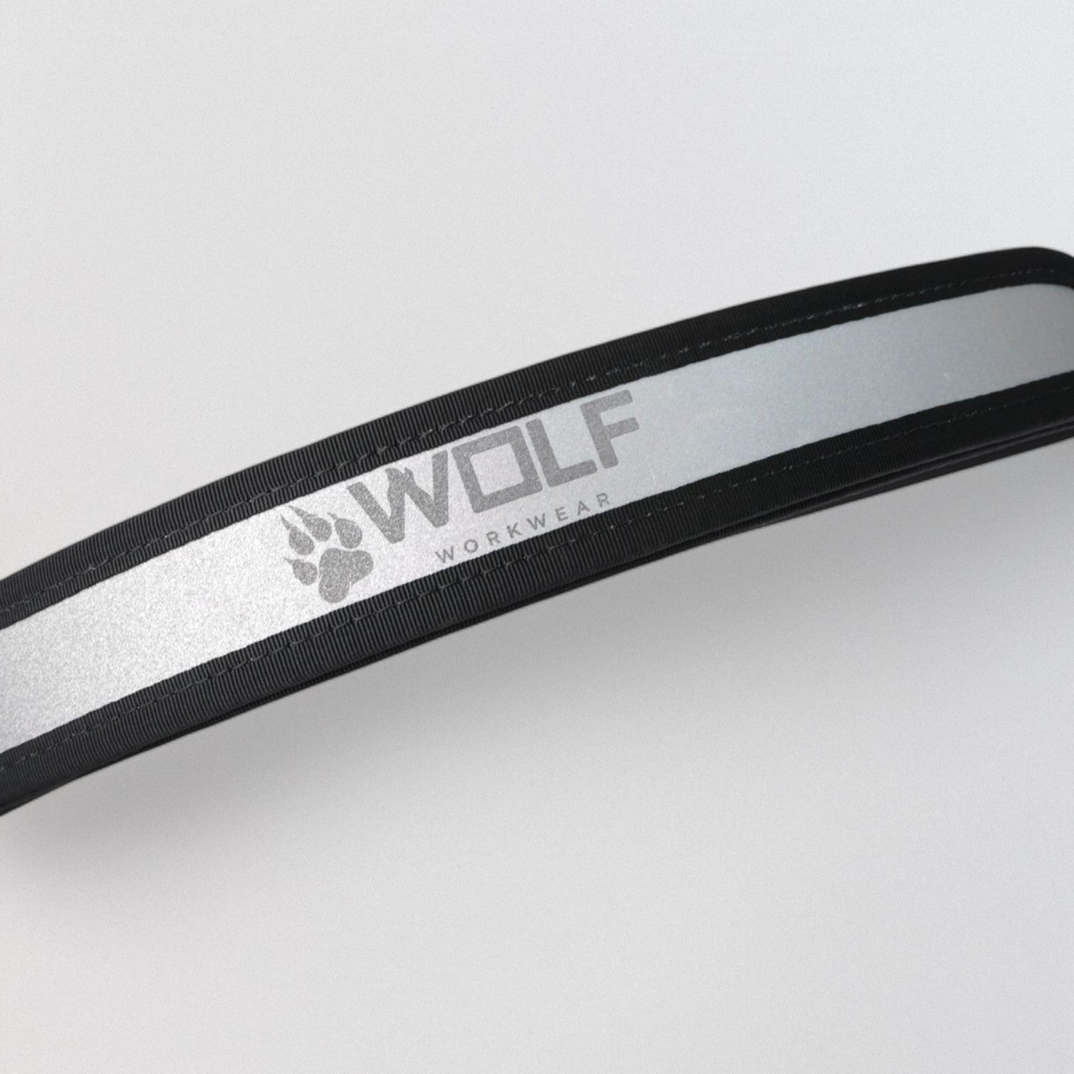 Buckleless_Tactic_Belt_Reflective_3_STUDIO_SQUARE.jpg